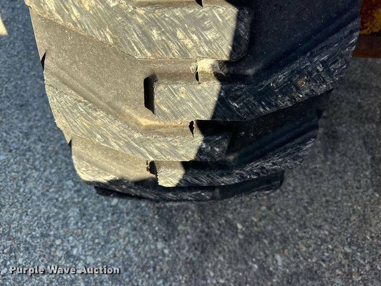 image for item NJ9325 2006 John Deere 310G backhoe