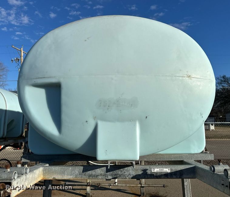 image for item NJ9327 1998 Norwesco 1635 salt brine tank