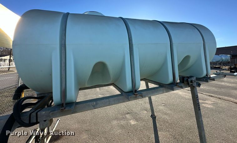 image for item NJ9327 1998 Norwesco 1635 salt brine tank