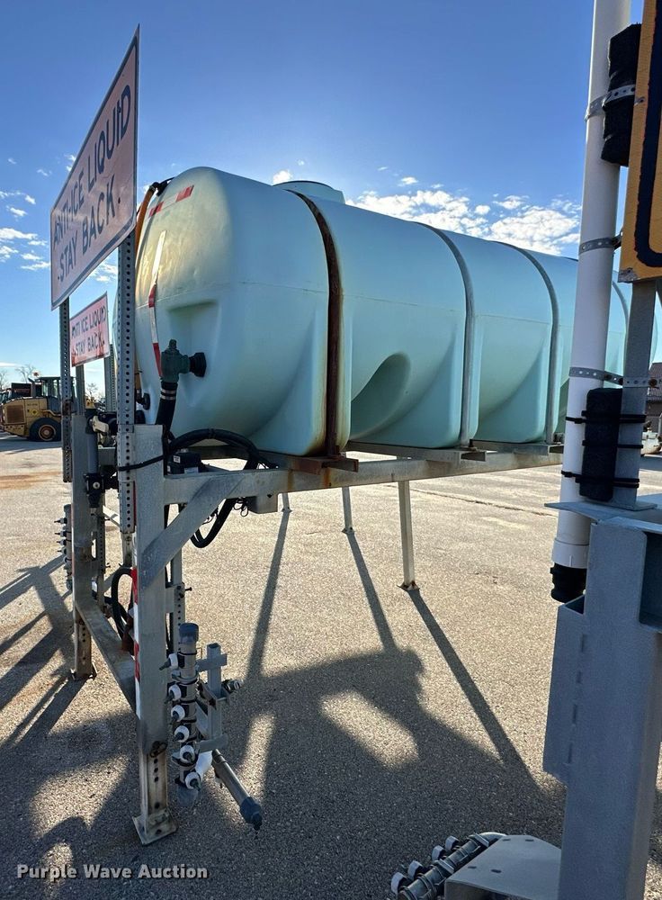 image for item NJ9328 1998 Norwesco 1635 salt brine tank