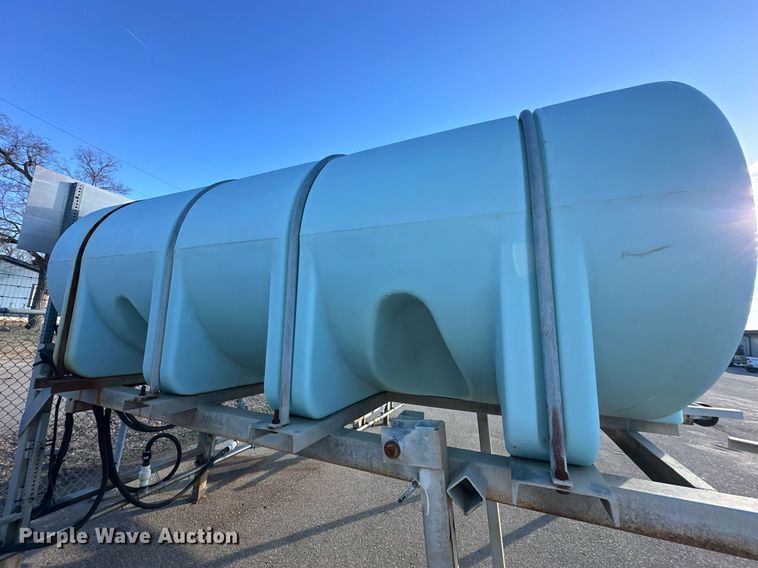 image for item NJ9328 1998 Norwesco 1635 salt brine tank