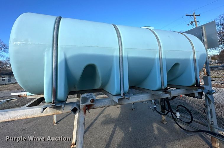 image for item NJ9328 1998 Norwesco 1635 salt brine tank