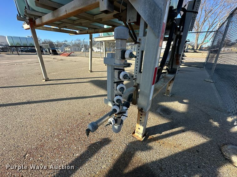 image for item NJ9328 1998 Norwesco 1635 salt brine tank