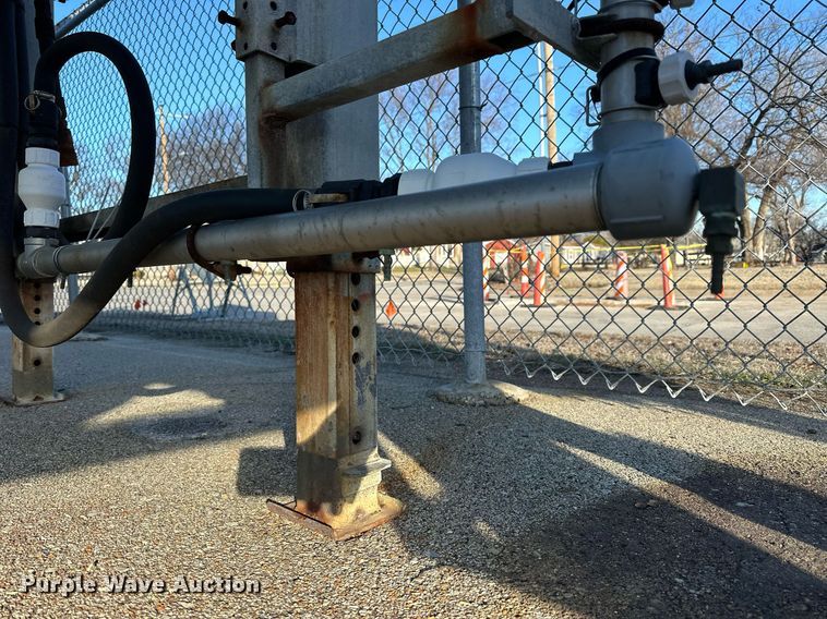 image for item NJ9328 1998 Norwesco 1635 salt brine tank