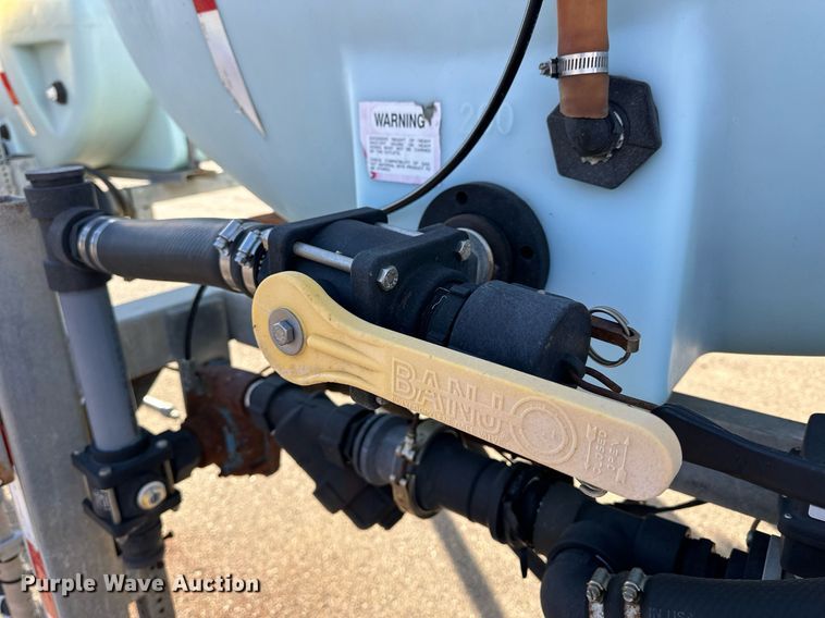 image for item NJ9328 1998 Norwesco 1635 salt brine tank