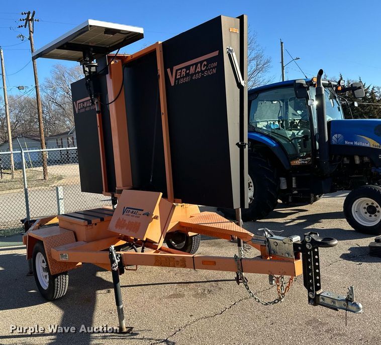 image for item NJ9329 2008 Ver-Mac PCMS-1210 message board trailer