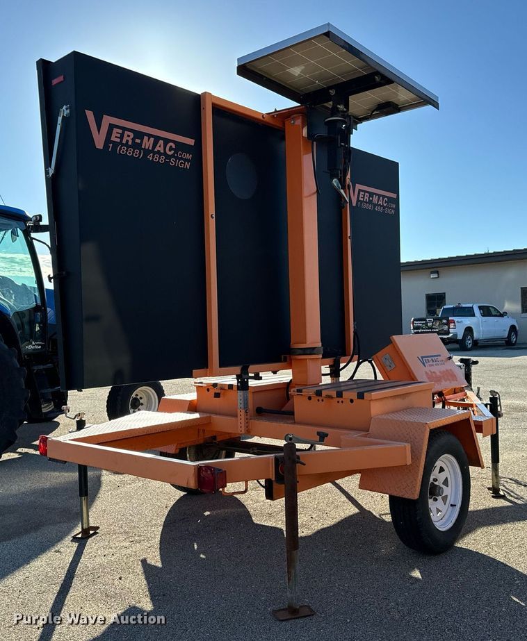 image for item NJ9329 2008 Ver-Mac PCMS-1210 message board trailer