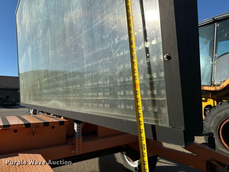 image for item NJ9329 2008 Ver-Mac PCMS-1210 message board trailer