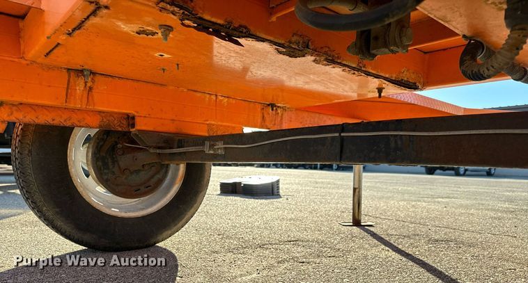 image for item NJ9329 2008 Ver-Mac PCMS-1210 message board trailer