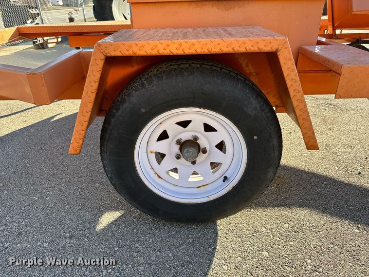 image for item NJ9329 2008 Ver-Mac PCMS-1210 message board trailer