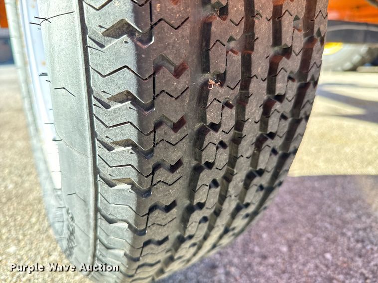 image for item NJ9329 2008 Ver-Mac PCMS-1210 message board trailer