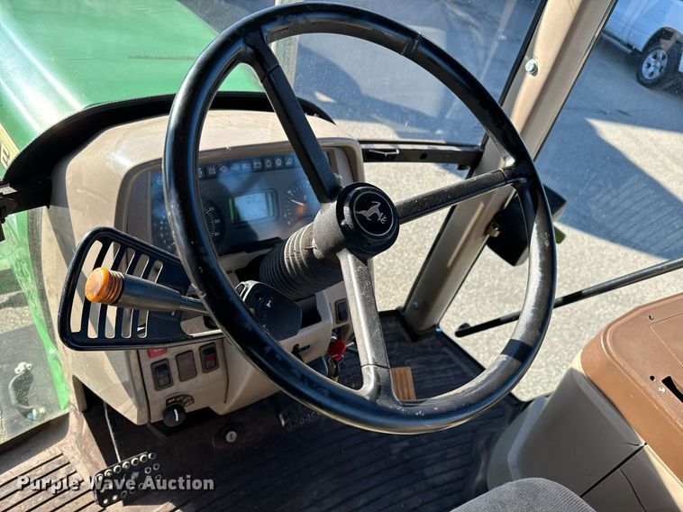 image for item NJ9331 2006 John Deere 6415 tractor