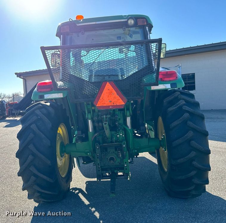 image for item NJ9332 2006 John Deere 6415 tractor