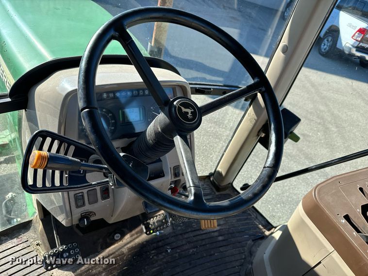 image for item NJ9332 2006 John Deere 6415 tractor