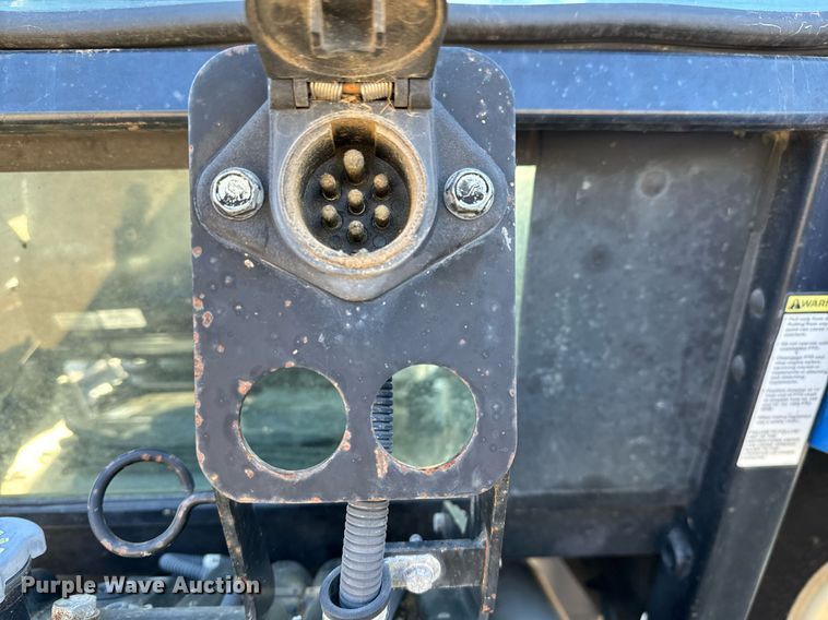 image for item NJ9333 2006 New Holland TM-120 MFWD tractor