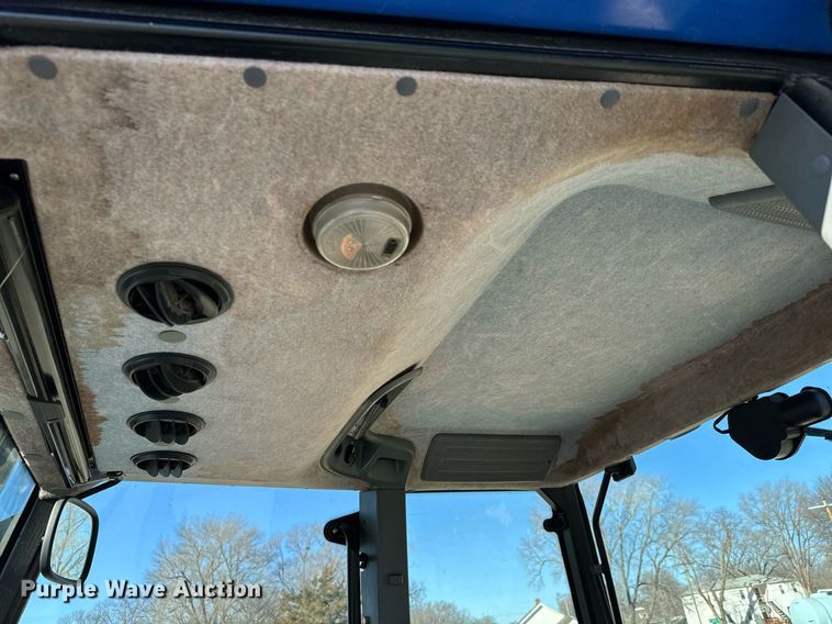 image for item NJ9333 2006 New Holland TM-120 MFWD tractor