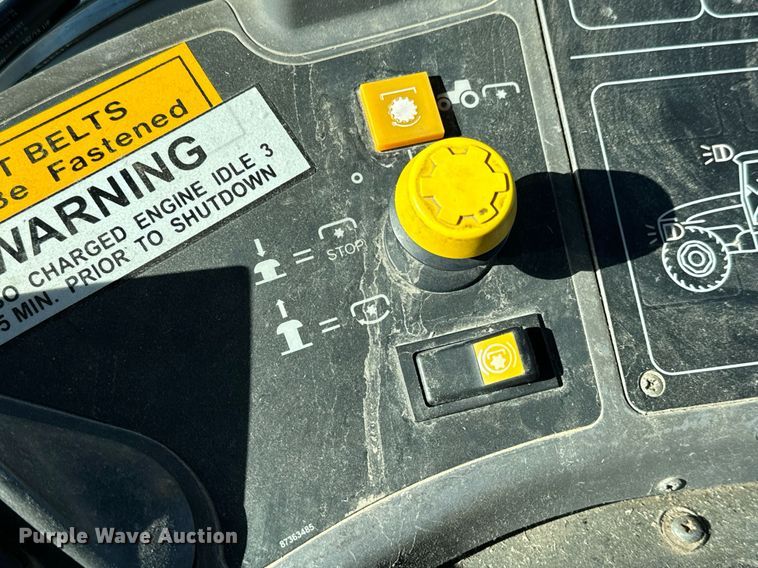 image for item NJ9333 2006 New Holland TM-120 MFWD tractor