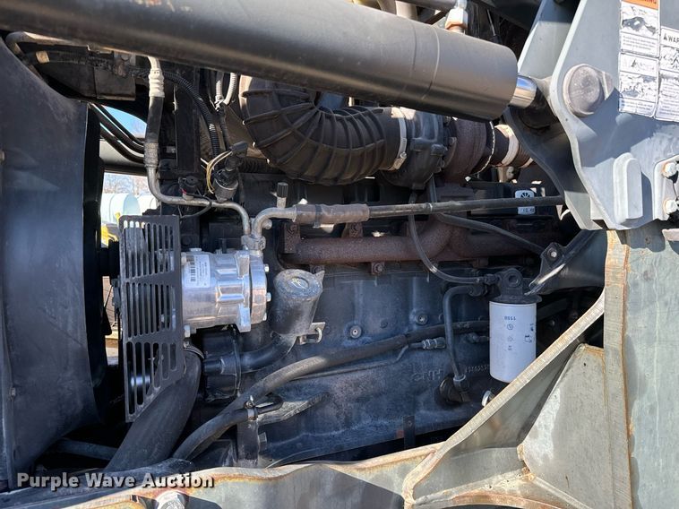 image for item NJ9333 2006 New Holland TM-120 MFWD tractor