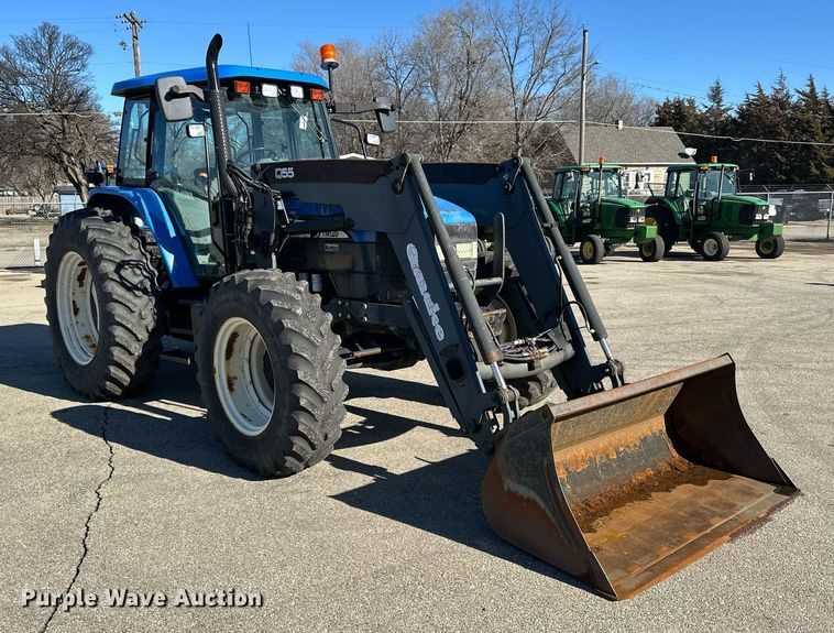 image for item NJ9334 2006 New Holland TM-120 MFWD tractor