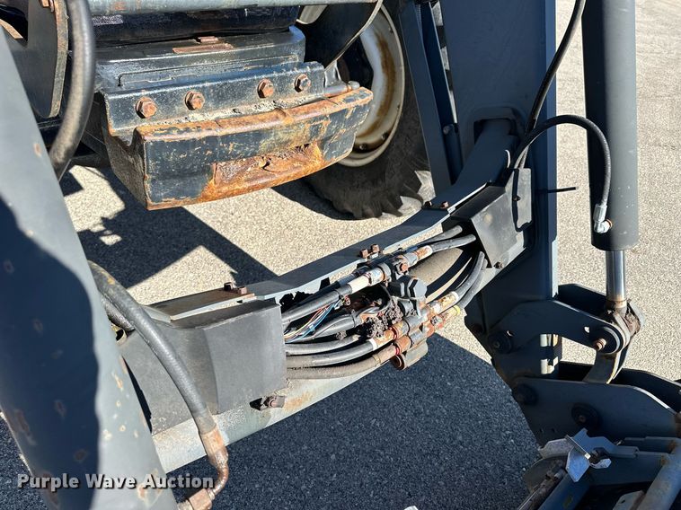 image for item NJ9334 2006 New Holland TM-120 MFWD tractor