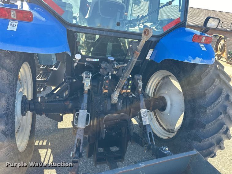image for item NJ9334 2006 New Holland TM-120 MFWD tractor