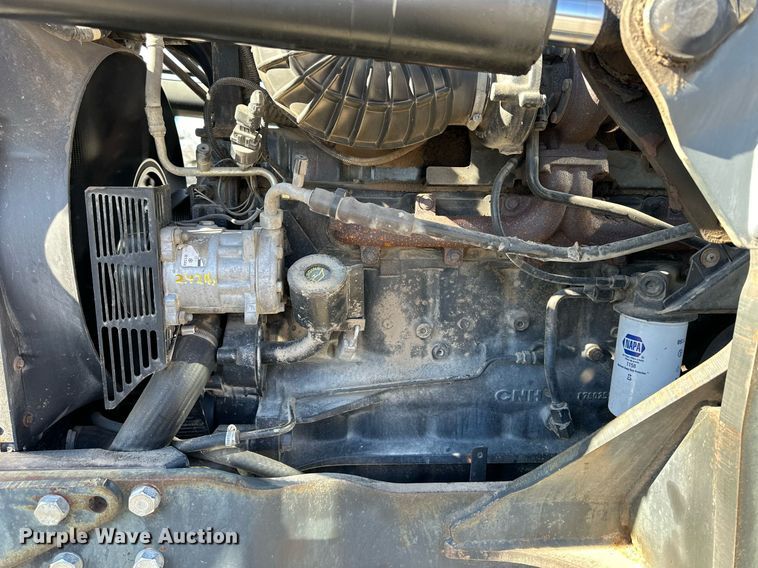 image for item NJ9334 2006 New Holland TM-120 MFWD tractor