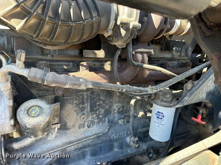 image for item NJ9334 2006 New Holland TM-120 MFWD tractor