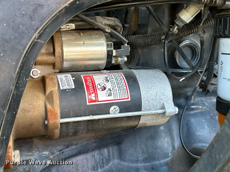 image for item NJ9334 2006 New Holland TM-120 MFWD tractor