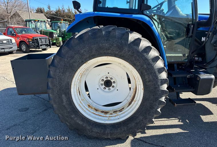 image for item NJ9334 2006 New Holland TM-120 MFWD tractor