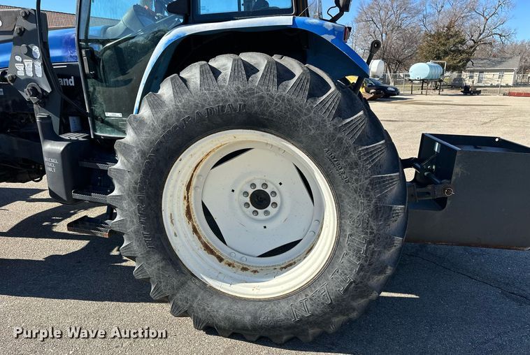 image for item NJ9334 2006 New Holland TM-120 MFWD tractor