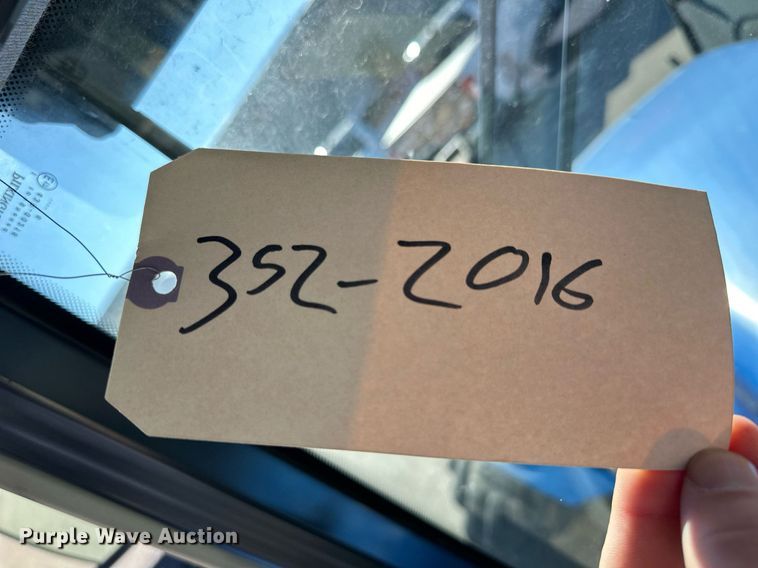 image for item NJ9334 2006 New Holland TM-120 MFWD tractor