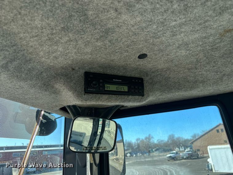 image for item NJ9335 2003 John Deere 444H wheel loader