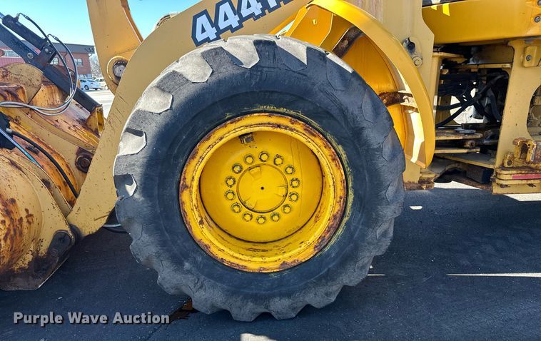 image for item NJ9335 2003 John Deere 444H wheel loader
