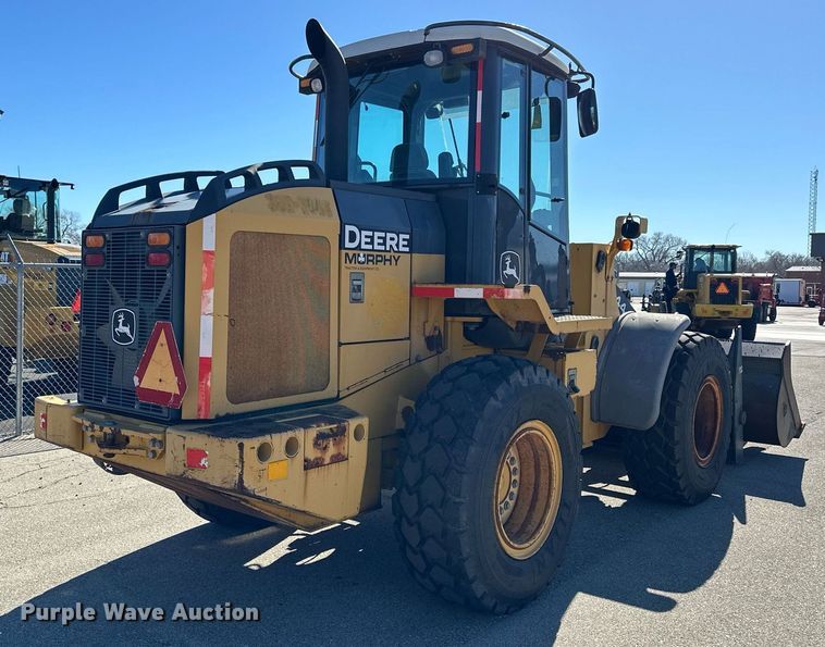 image for item NJ9338 2005 John Deere 444J wheel loader