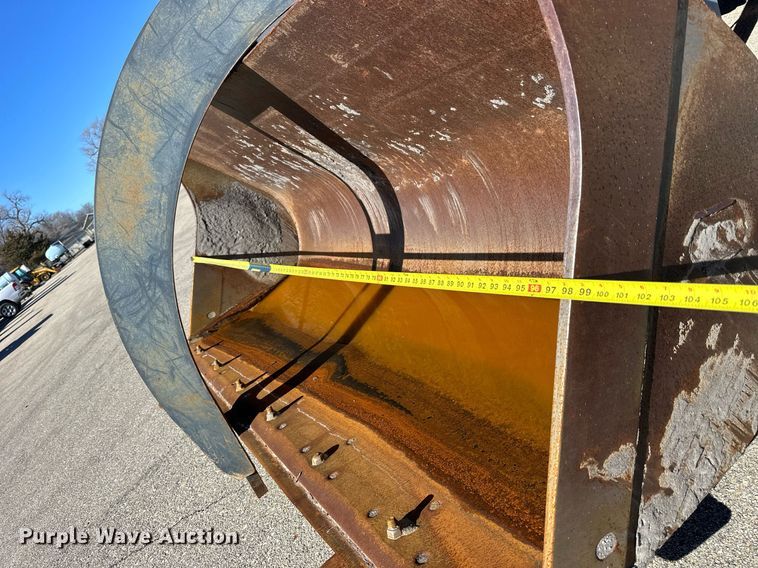 image for item NJ9338 2005 John Deere 444J wheel loader