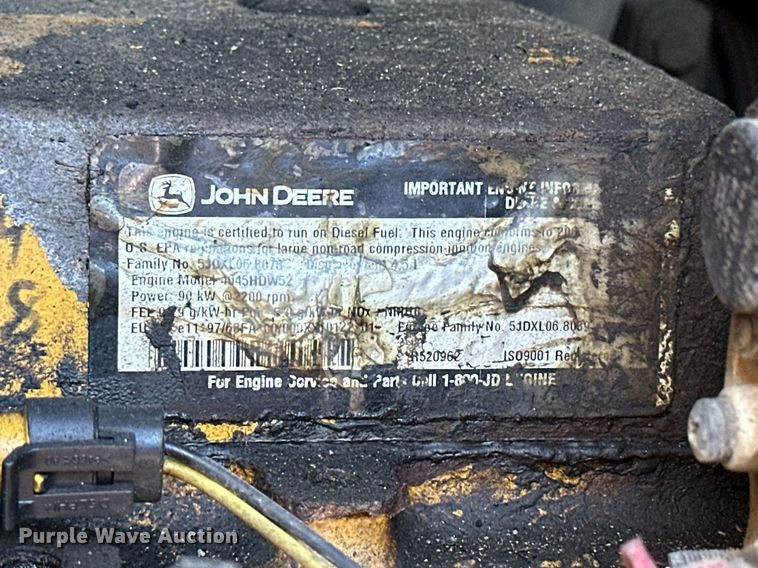 image for item NJ9338 2005 John Deere 444J wheel loader