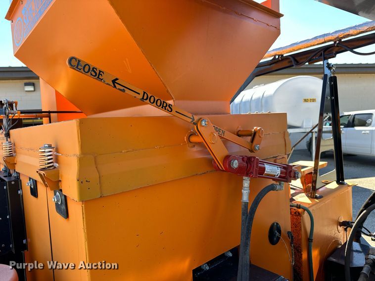 image for item NJ9340 2012 Stepp SRM-10x120 asphalt recycler