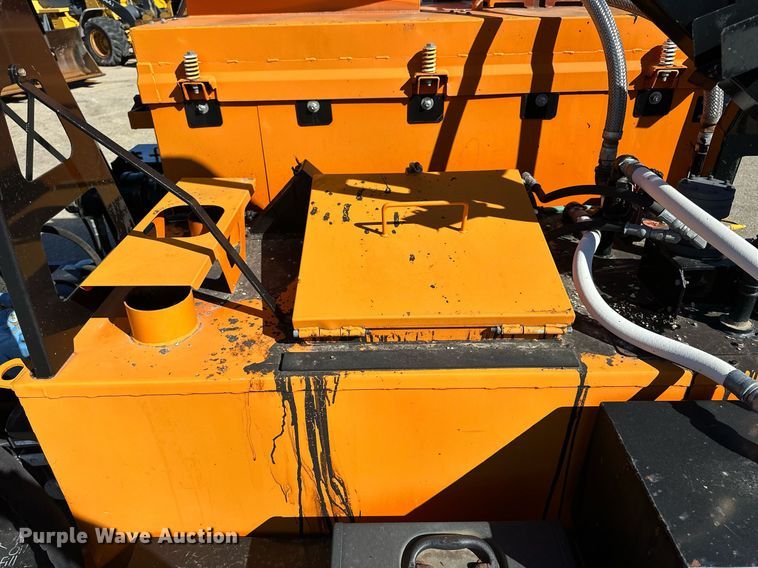 image for item NJ9340 2012 Stepp SRM-10x120 asphalt recycler