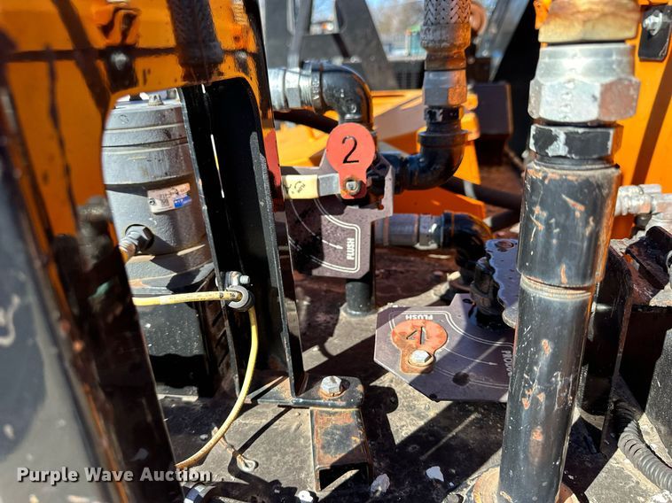 image for item NJ9340 2012 Stepp SRM-10x120 asphalt recycler