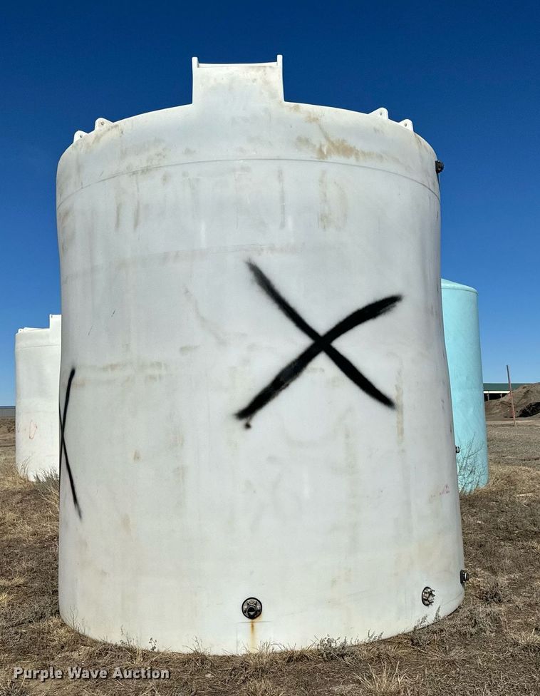 image for item NJ9342 (2) Varitech SIA 5330 salt brine poly storage tanks