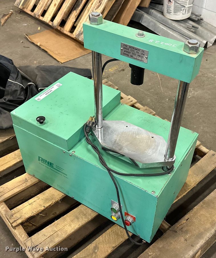 image for item NP9499 Marshall Pine AF850T asphalt sample tester