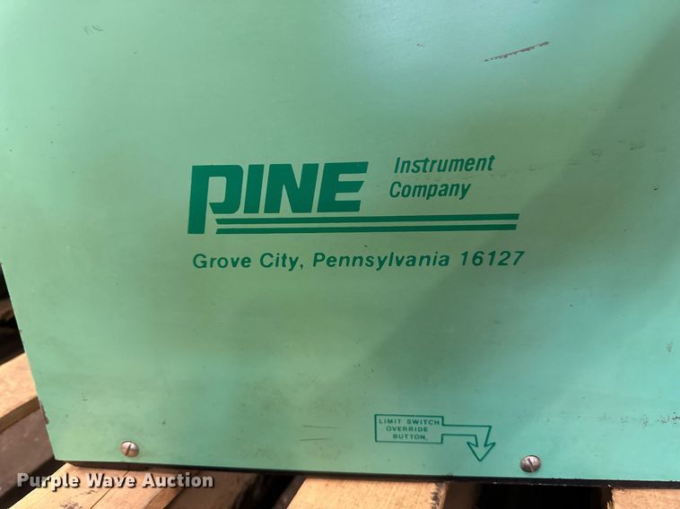 image for item NP9499 Marshall Pine AF850T asphalt sample tester