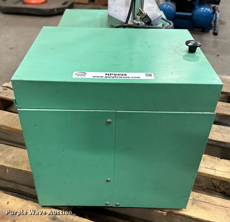 image for item NP9499 Marshall Pine AF850T asphalt sample tester