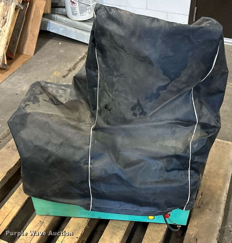 image for item NP9499 Marshall Pine AF850T asphalt sample tester