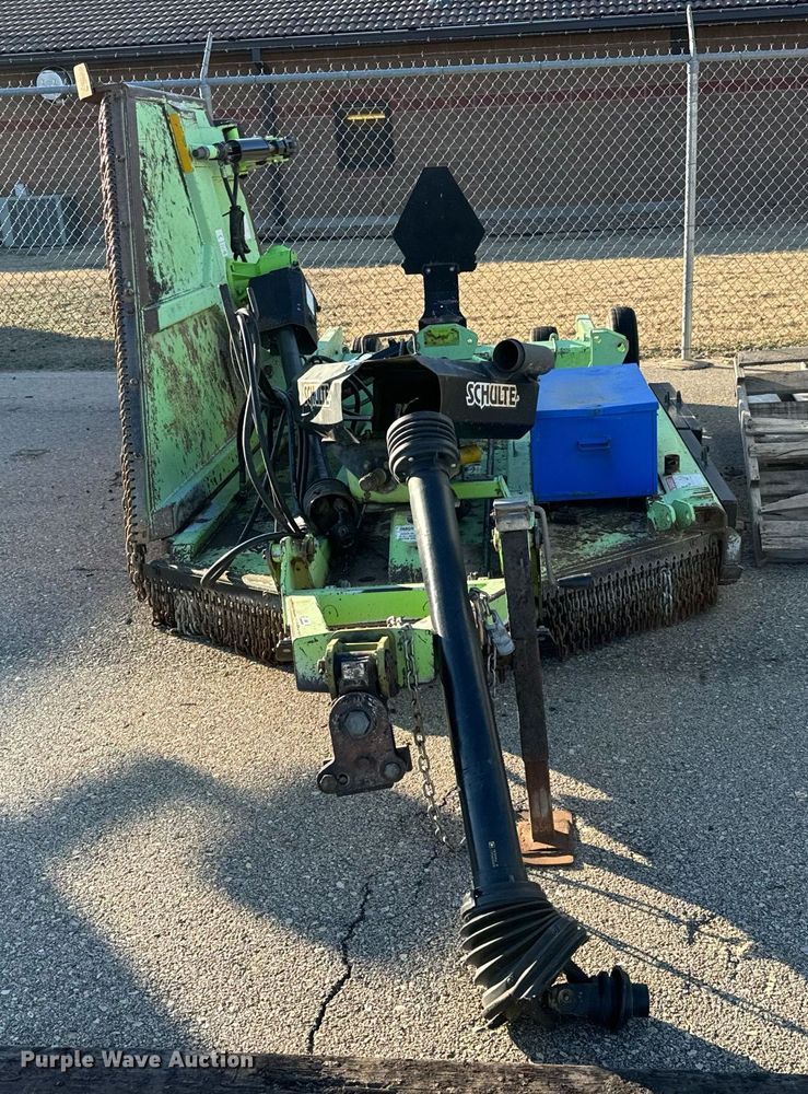 image for item NU9346 2006 Schulte XH1000 rotary mower