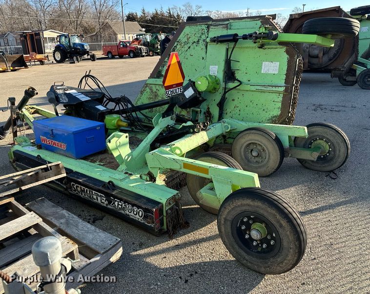 image for item NU9346 2006 Schulte XH1000 rotary mower
