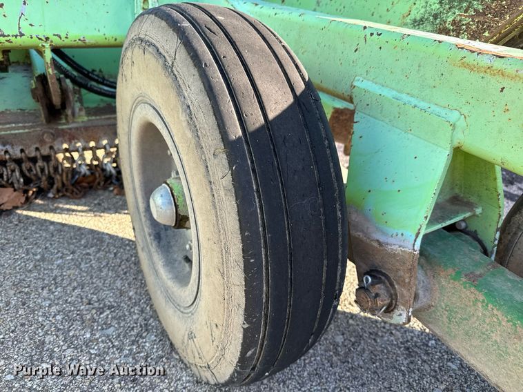 image for item NU9346 2006 Schulte XH1000 rotary mower