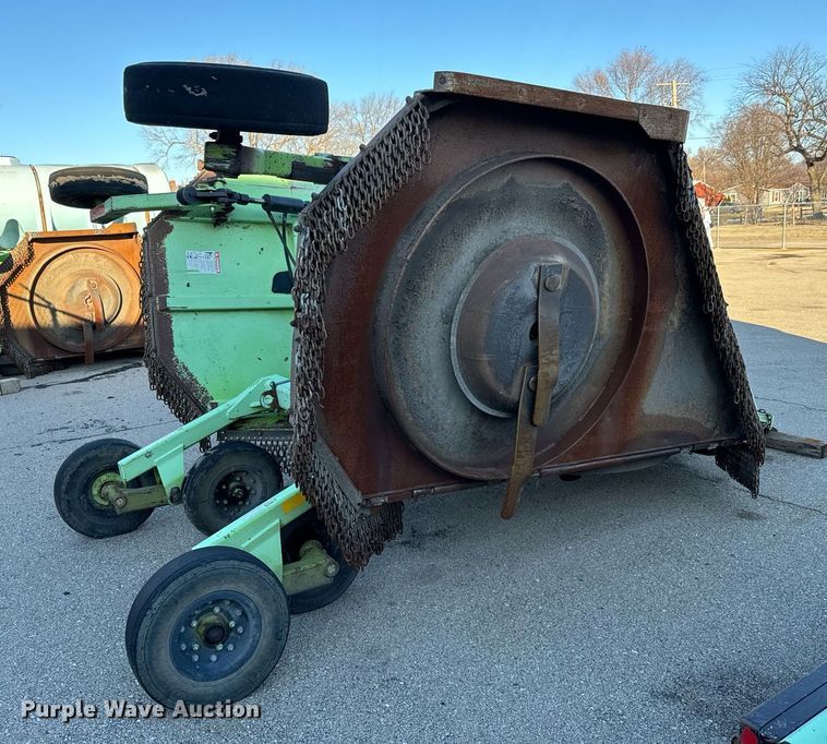 image for item NU9347 2006 Schute XH1500 batwing rotary mower