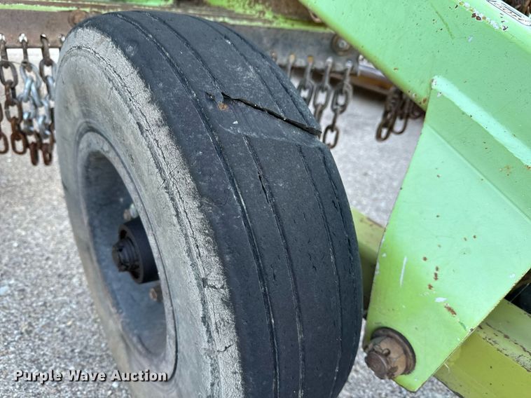 image for item NU9347 2006 Schute XH1500 batwing rotary mower