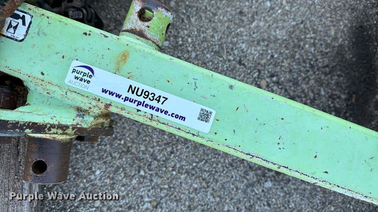 image for item NU9347 2006 Schute XH1500 batwing rotary mower